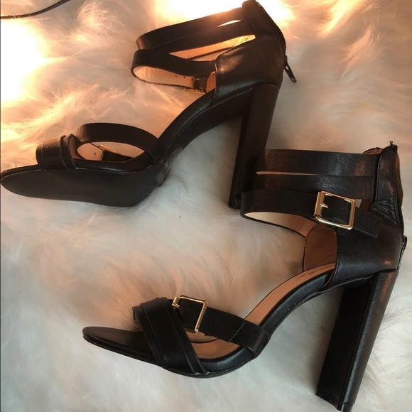 Bundle of heels - Picture 7 of 8